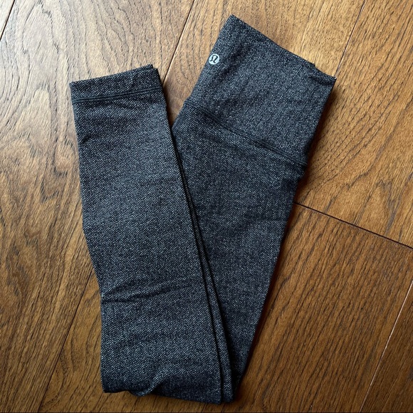 lululemon athletica Pants - Lululemon Wunder Under Hi-Rise 7/8 Tight 25"